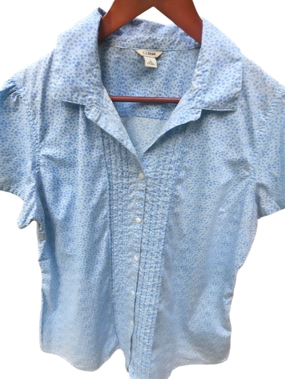 Like New L.L.Bean Short Sleeve Button Front Blue Floral Blouse. Women's Large